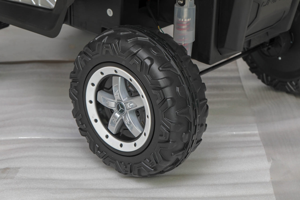 MINI AUTO PER BAMBINI MERCEDES UNIMOG