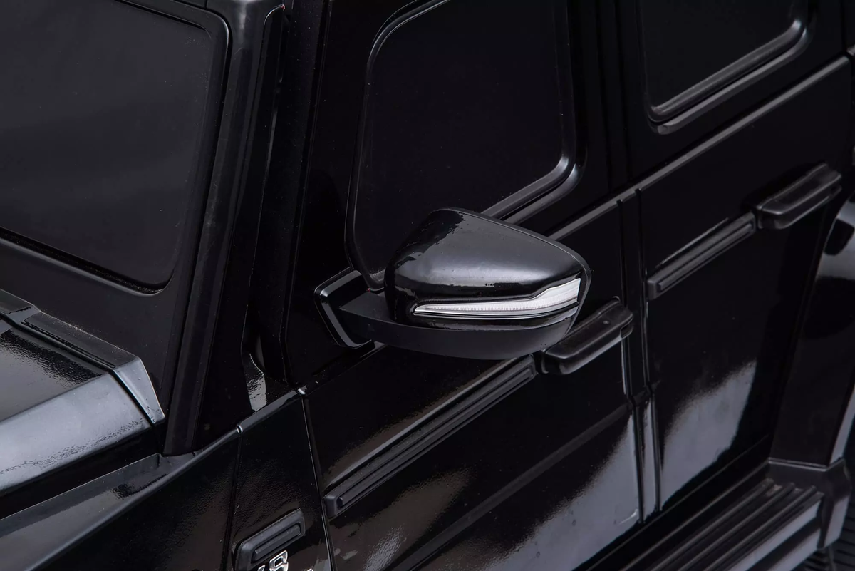 MINI AUTO PER BAMBINI MERCEDES G AMG
